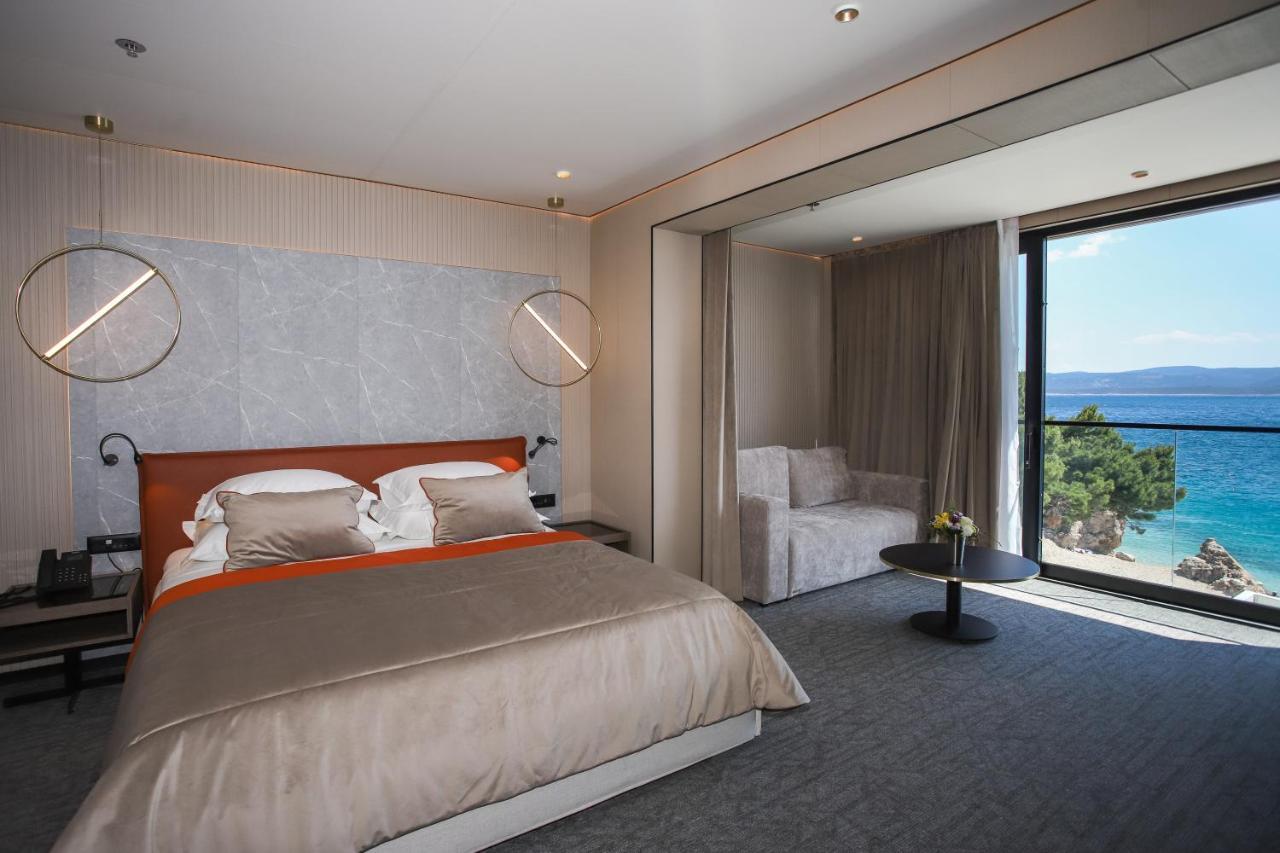 אומיס Hotel Medistone מראה חיצוני תמונה